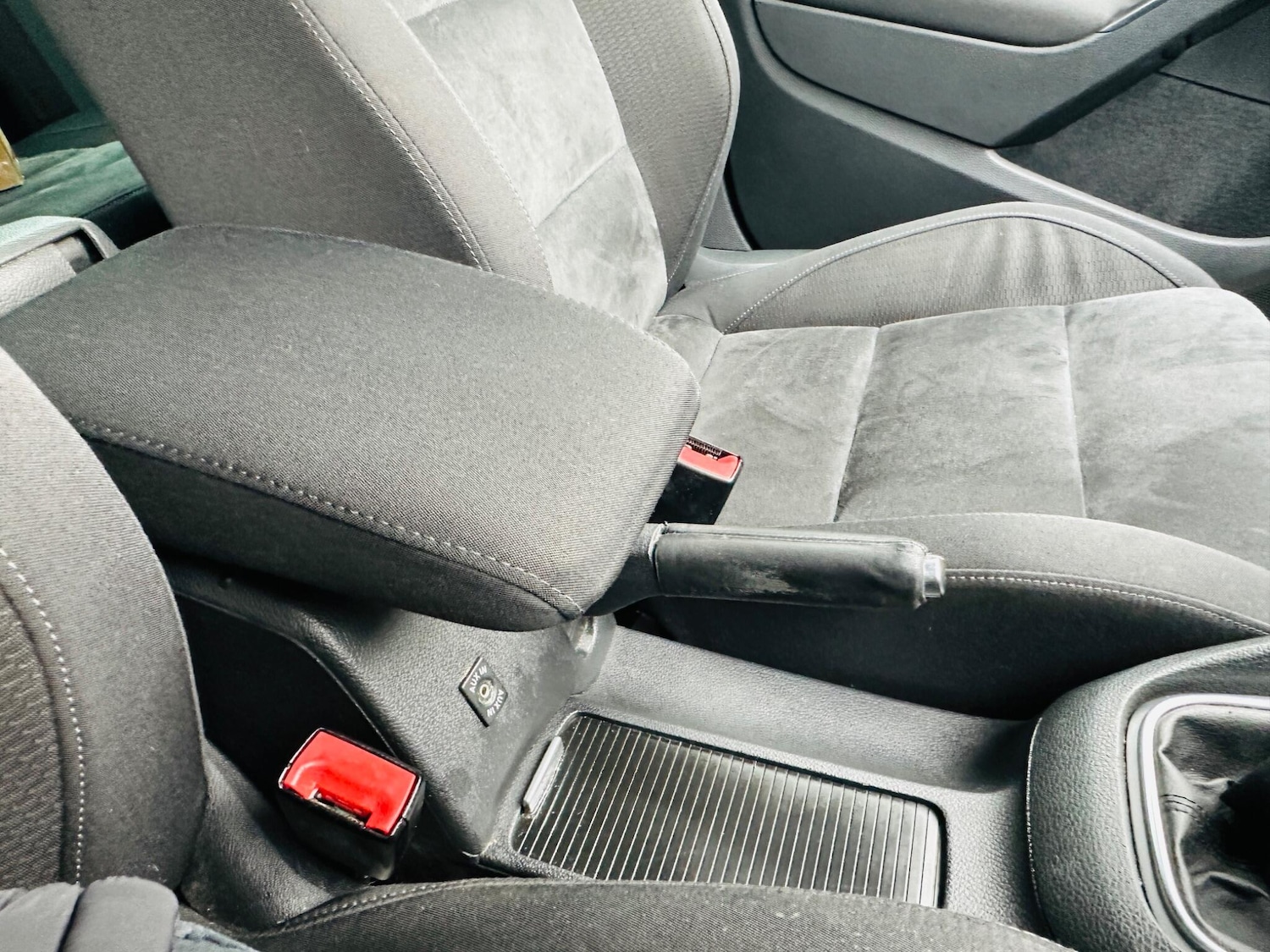 Used Volkswagen Golf 2009 for sale - 77597737: Photo 24