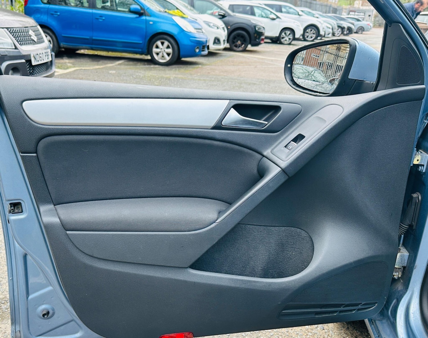 Used Volkswagen Golf 2009 for sale - 77597737: Photo 27