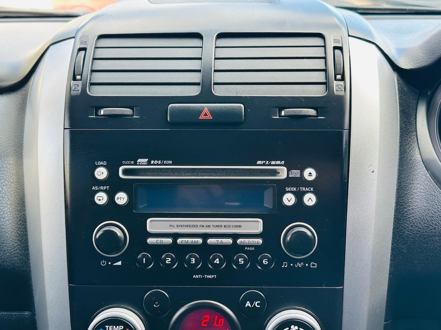 Used Suzuki Grand Vitara 2010 for sale - 77144463: Photo 42