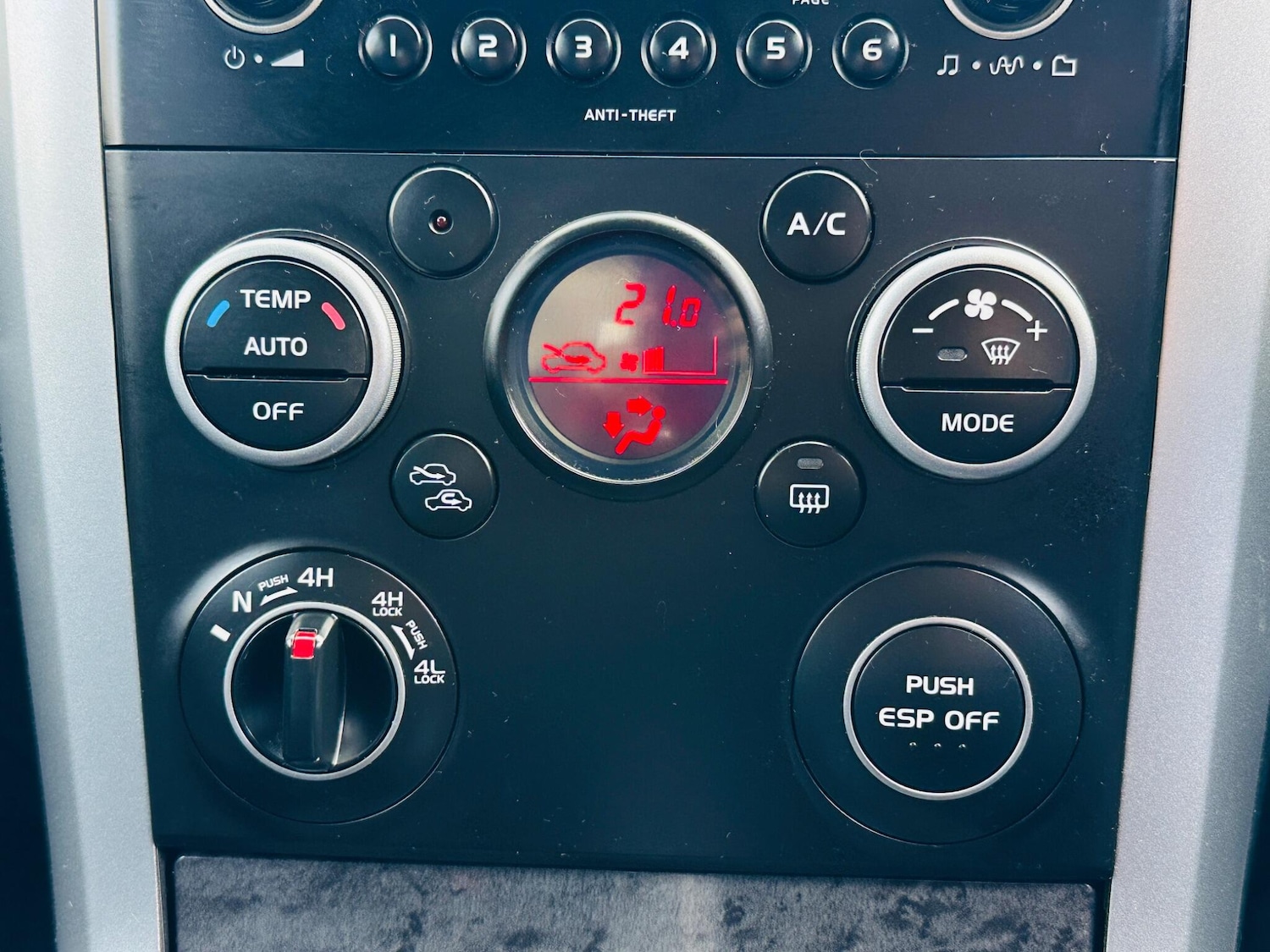 Used Suzuki Grand Vitara 2010 for sale - 77144463: Photo 53