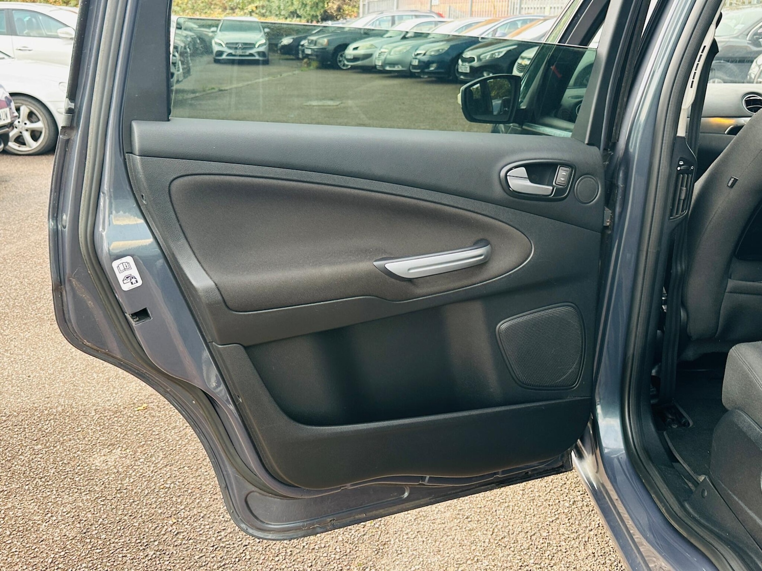 Used Ford Galaxy 2010 for sale - 76499076: Photo 31