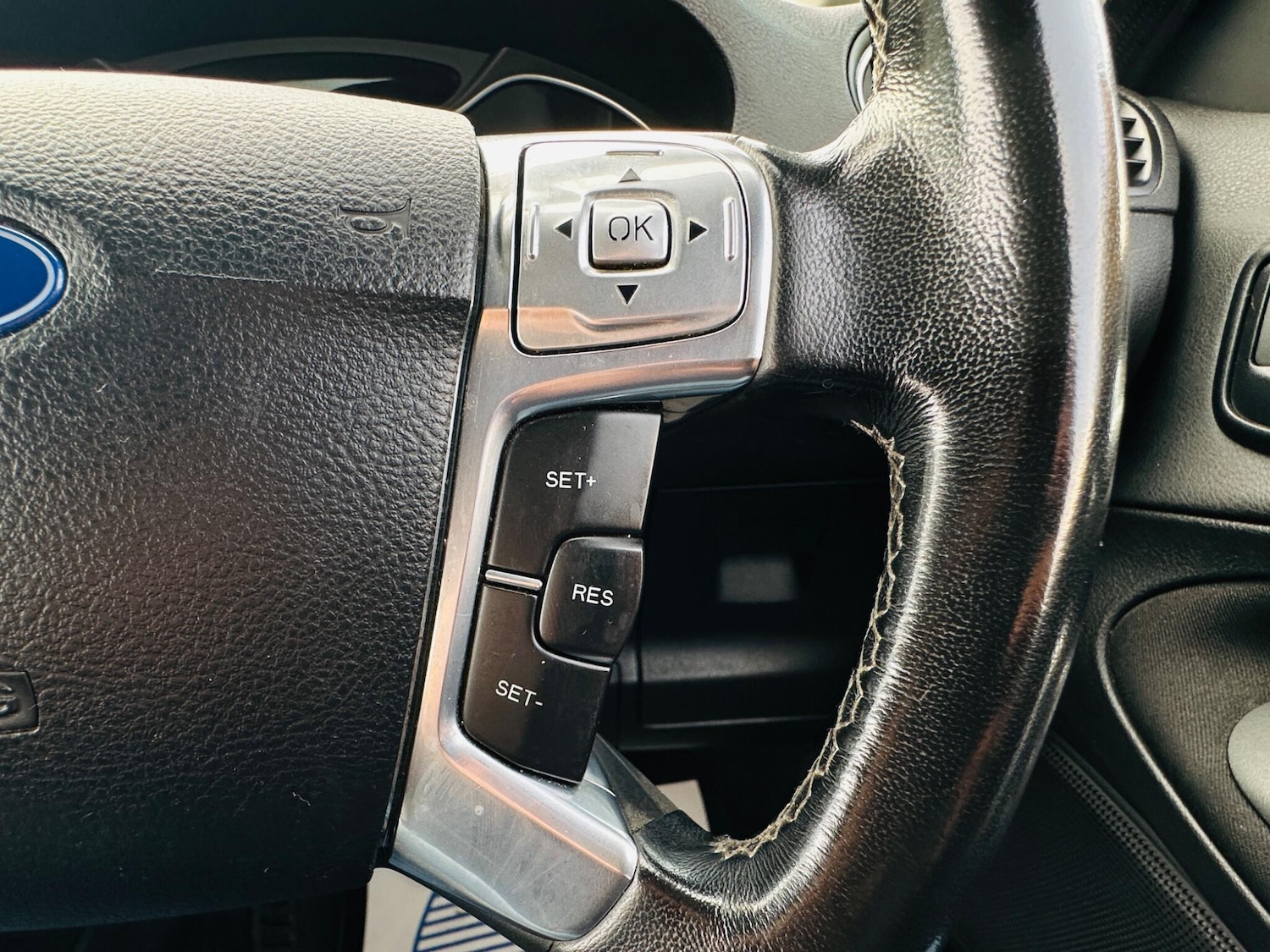 Used Ford Galaxy 2010 for sale - 76499076: Photo 46