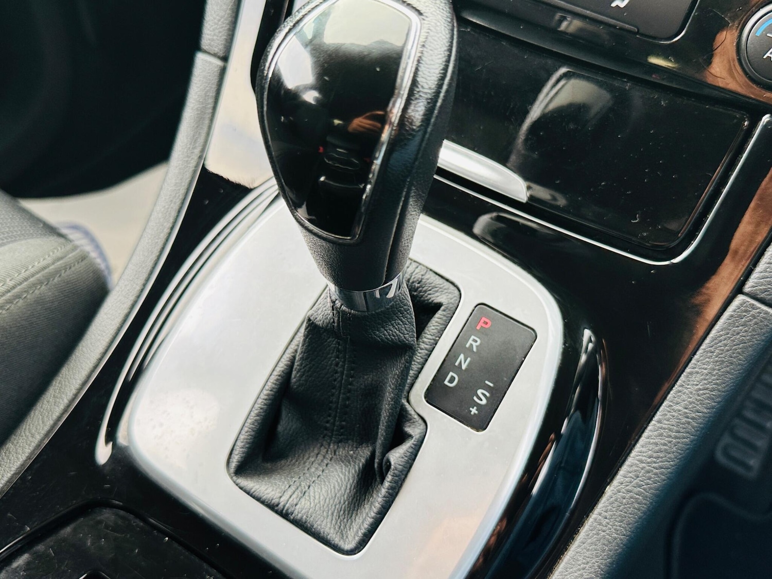 Used Ford Galaxy 2010 for sale - 76499076: Photo 51