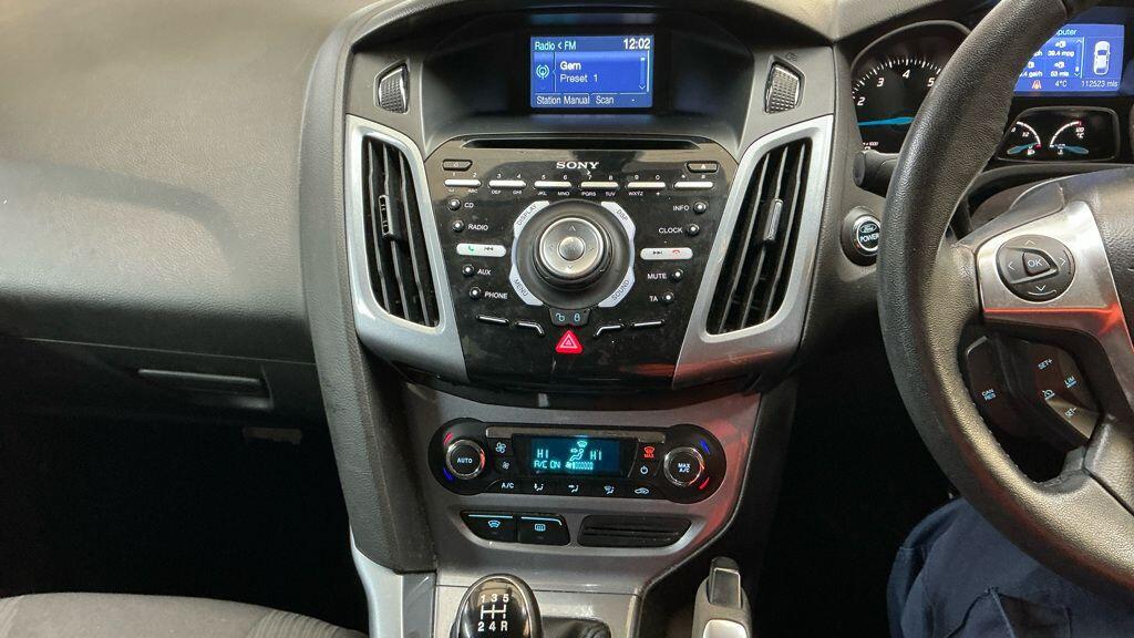 Used Ford Focus 2011 for sale - 76772237: Photo 10