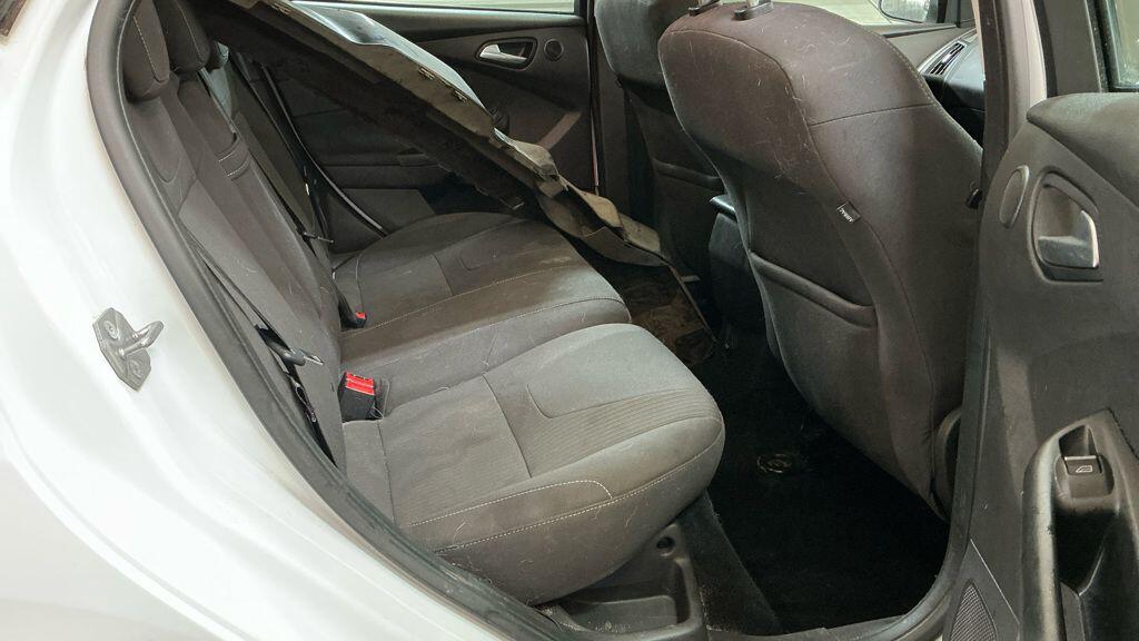 Used Ford Focus 2011 for sale - 76772237: Photo 11