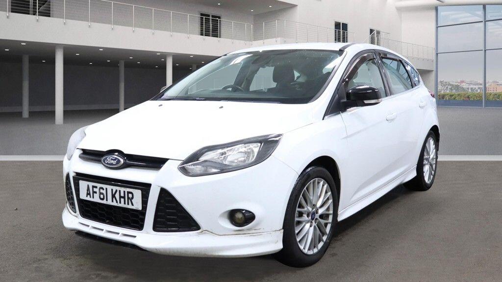 Used Ford Focus 2011 for sale - 76772237: Photo 2