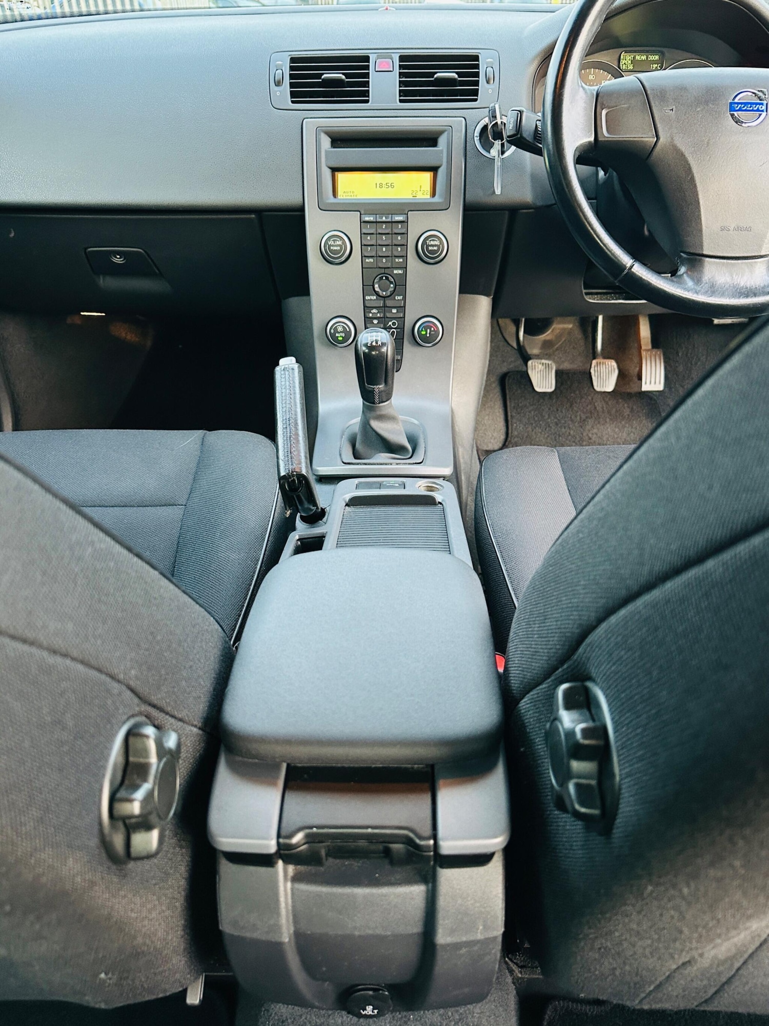 Used Volvo S40 2010 for sale - 76002446: Photo 16