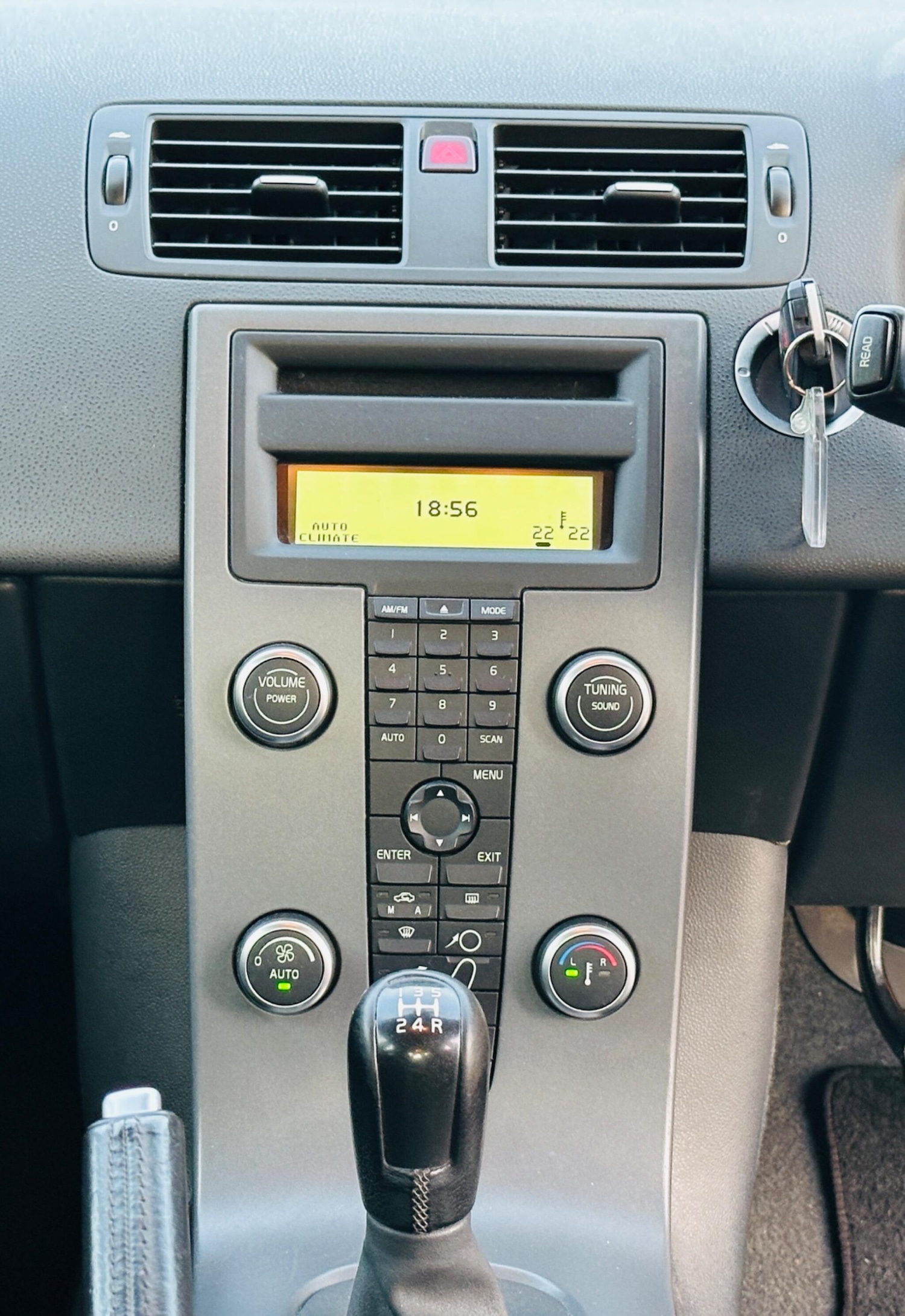 Used Volvo S40 2010 for sale - 76002446: Photo 17