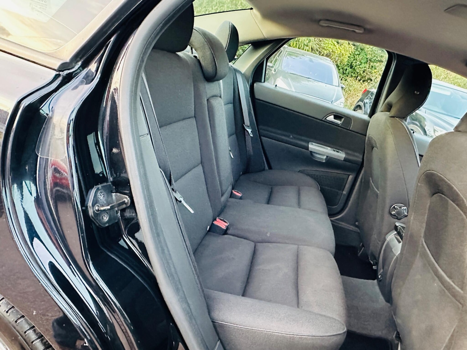 Used Volvo S40 2010 for sale - 76002446: Photo 19