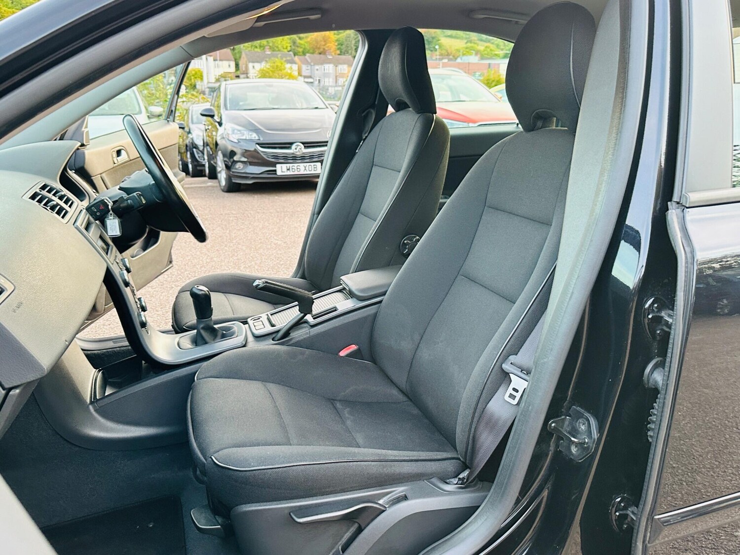 Used Volvo S40 2010 for sale - 76002446: Photo 33