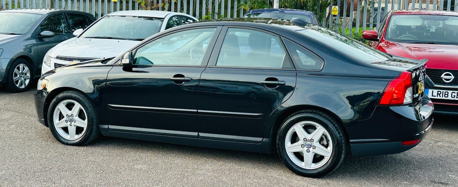 Used Volvo S40 2010 for sale - 76002446: Photo 9