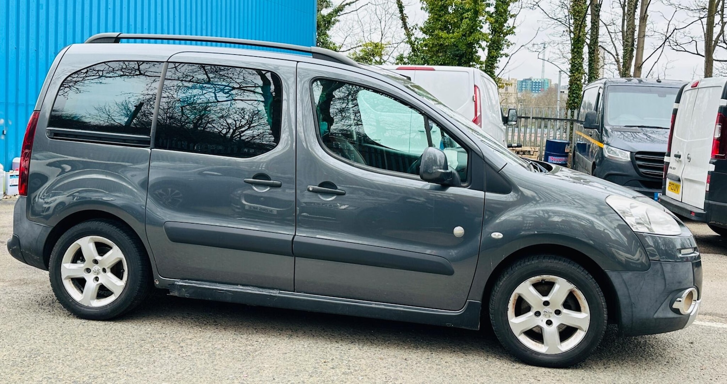 Used Peugeot Partner Tepee 2014 for sale - 77358527: Photo 14