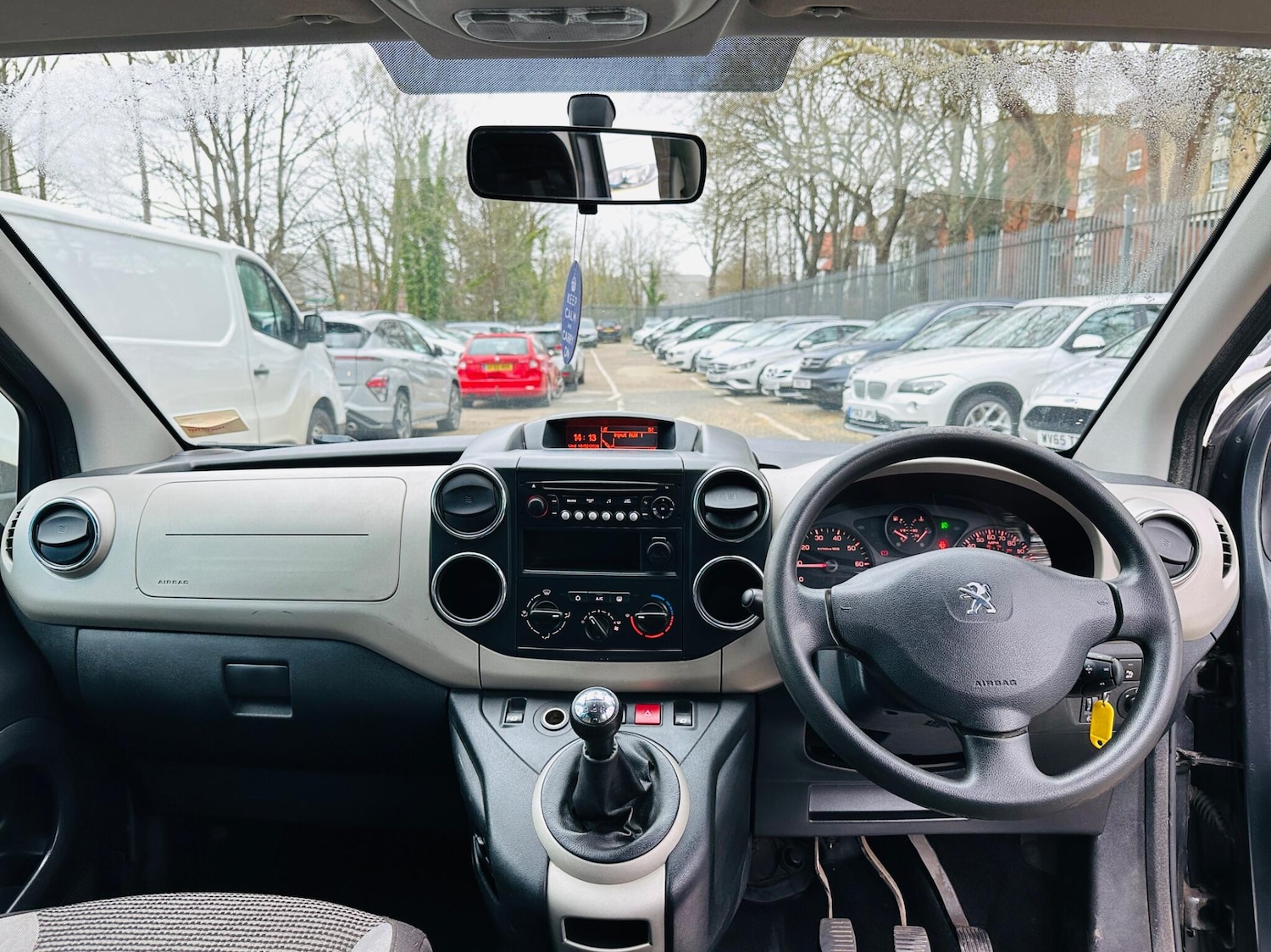 Used Peugeot Partner Tepee 2014 for sale - 77358527: Photo 18