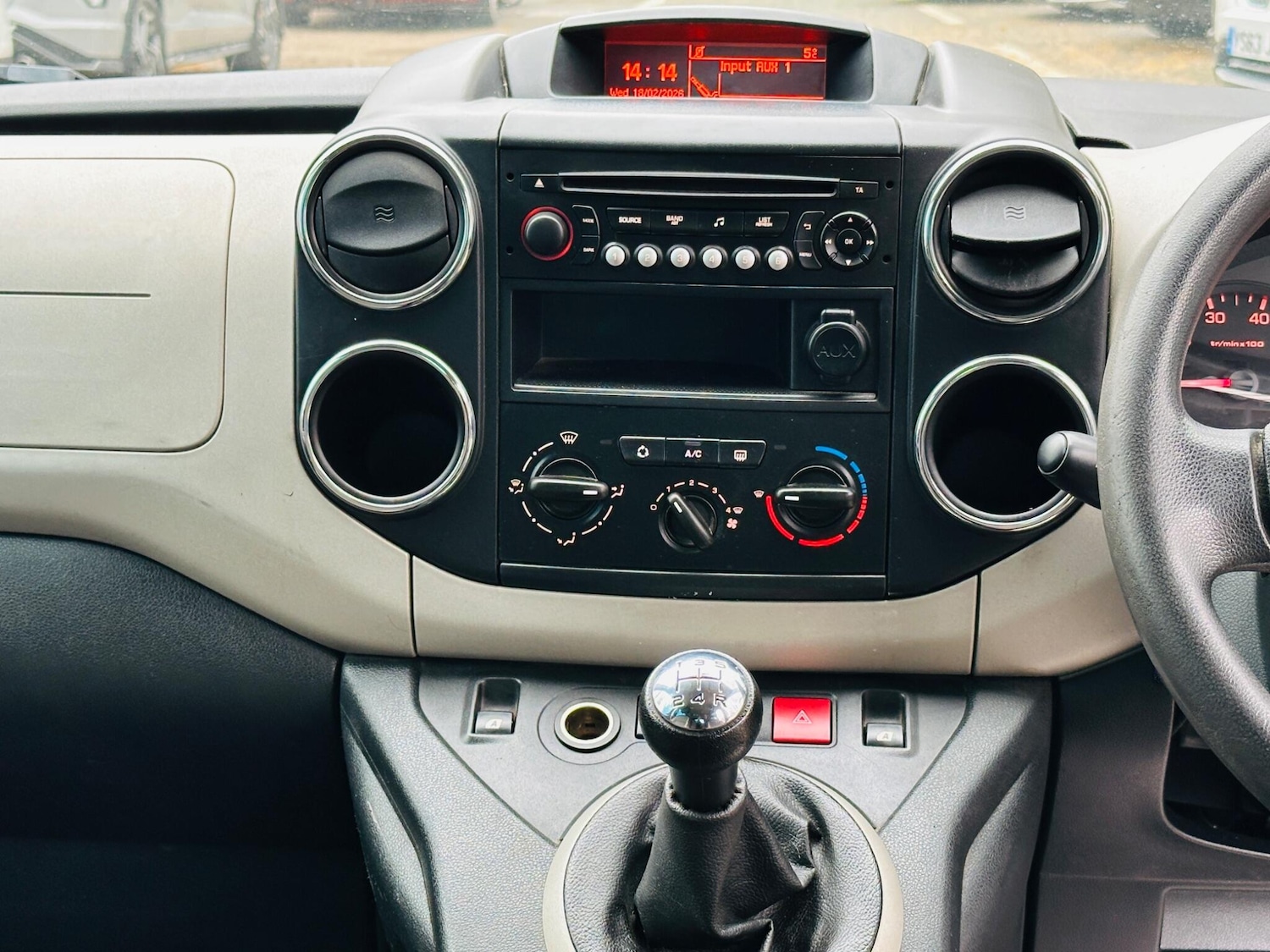 Used Peugeot Partner Tepee 2014 for sale - 77358527: Photo 19