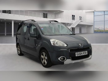 Used Peugeot Partner Tepee 2014 for sale - 77358527: Photo