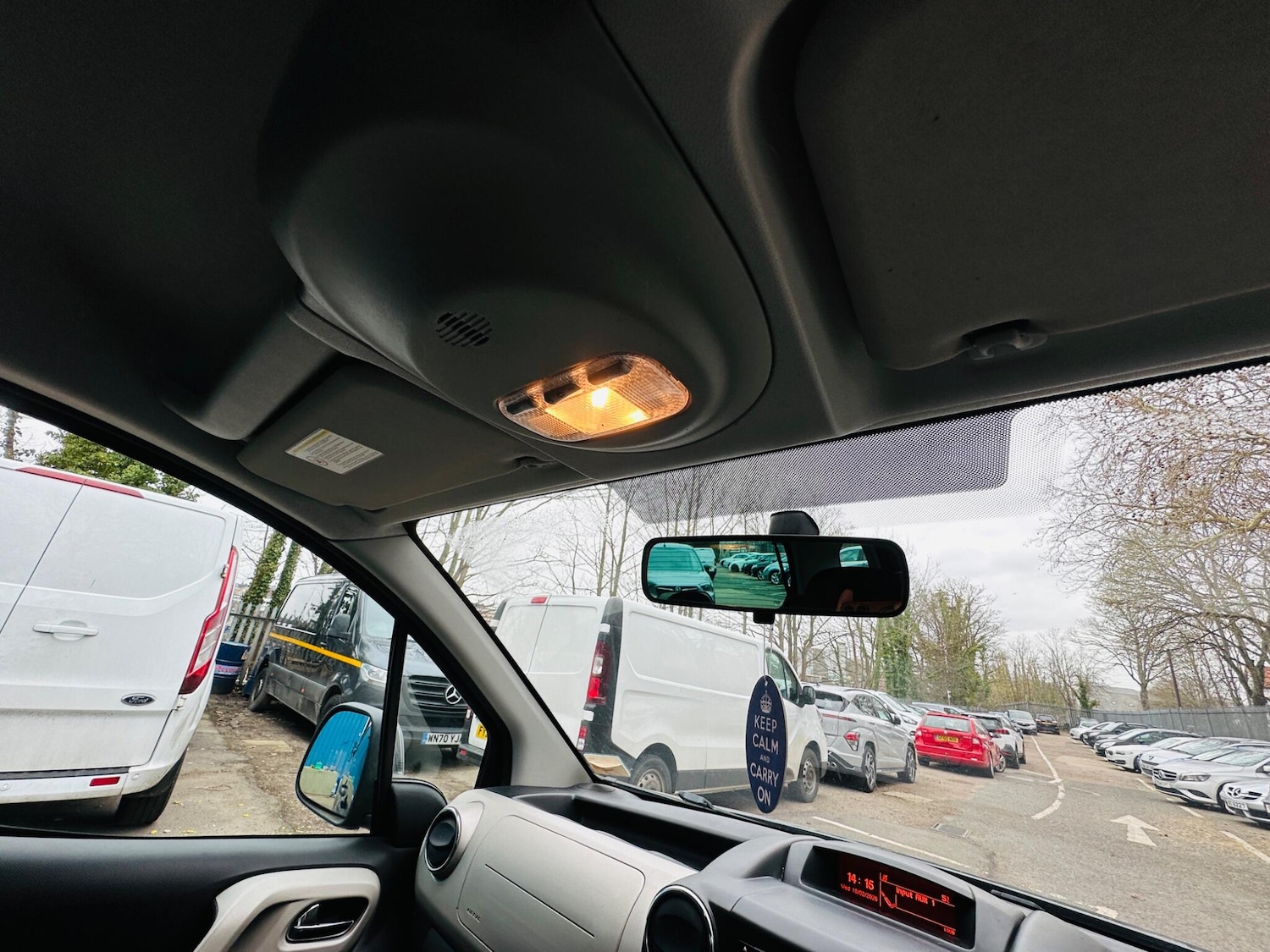 Used Peugeot Partner Tepee 2014 for sale - 77358527: Photo 33