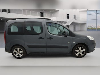 Used Peugeot Partner Tepee 2014 for sale - 77358527: Photo