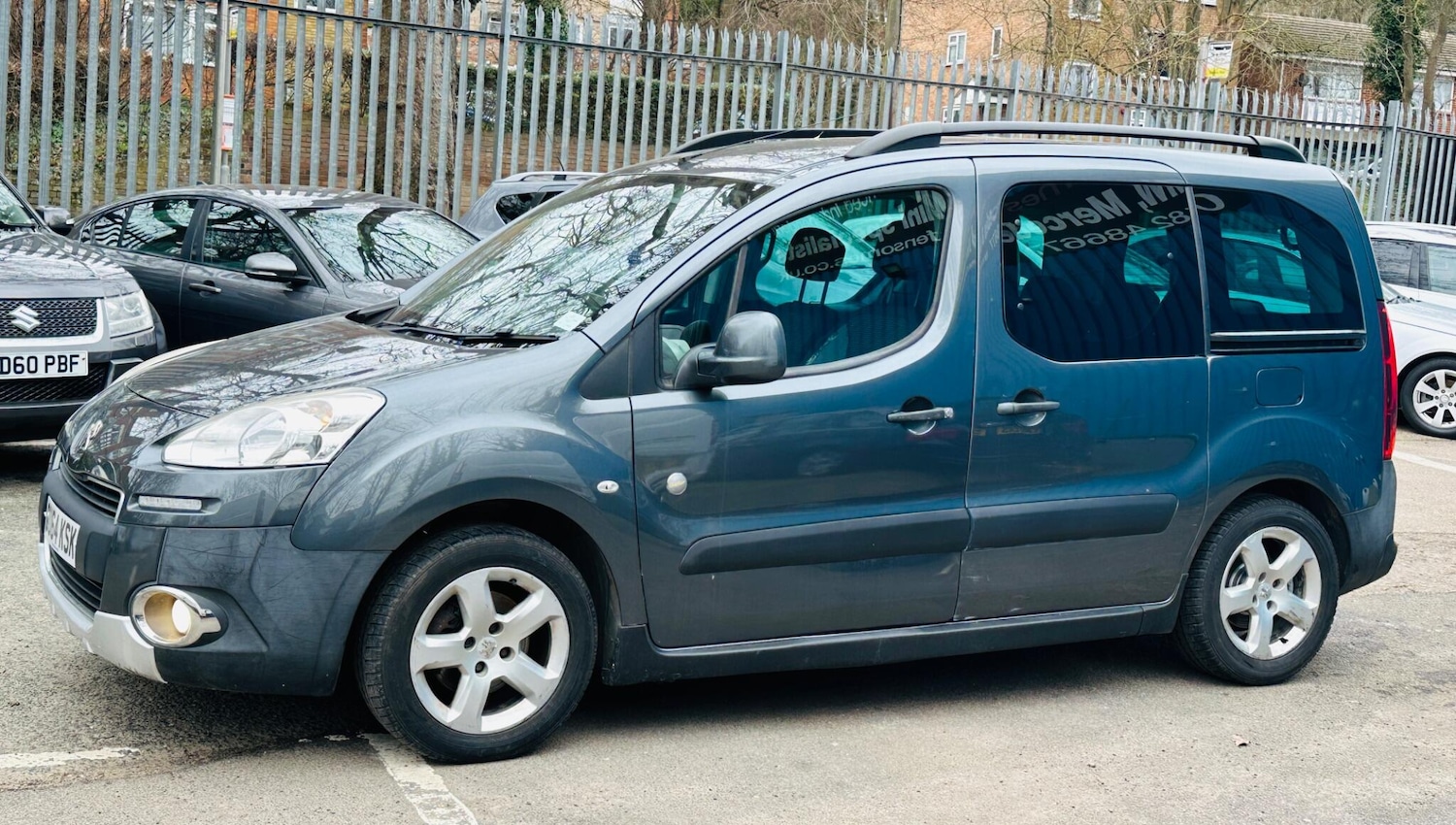 Used Peugeot Partner Tepee 2014 for sale - 77358527: Photo 8