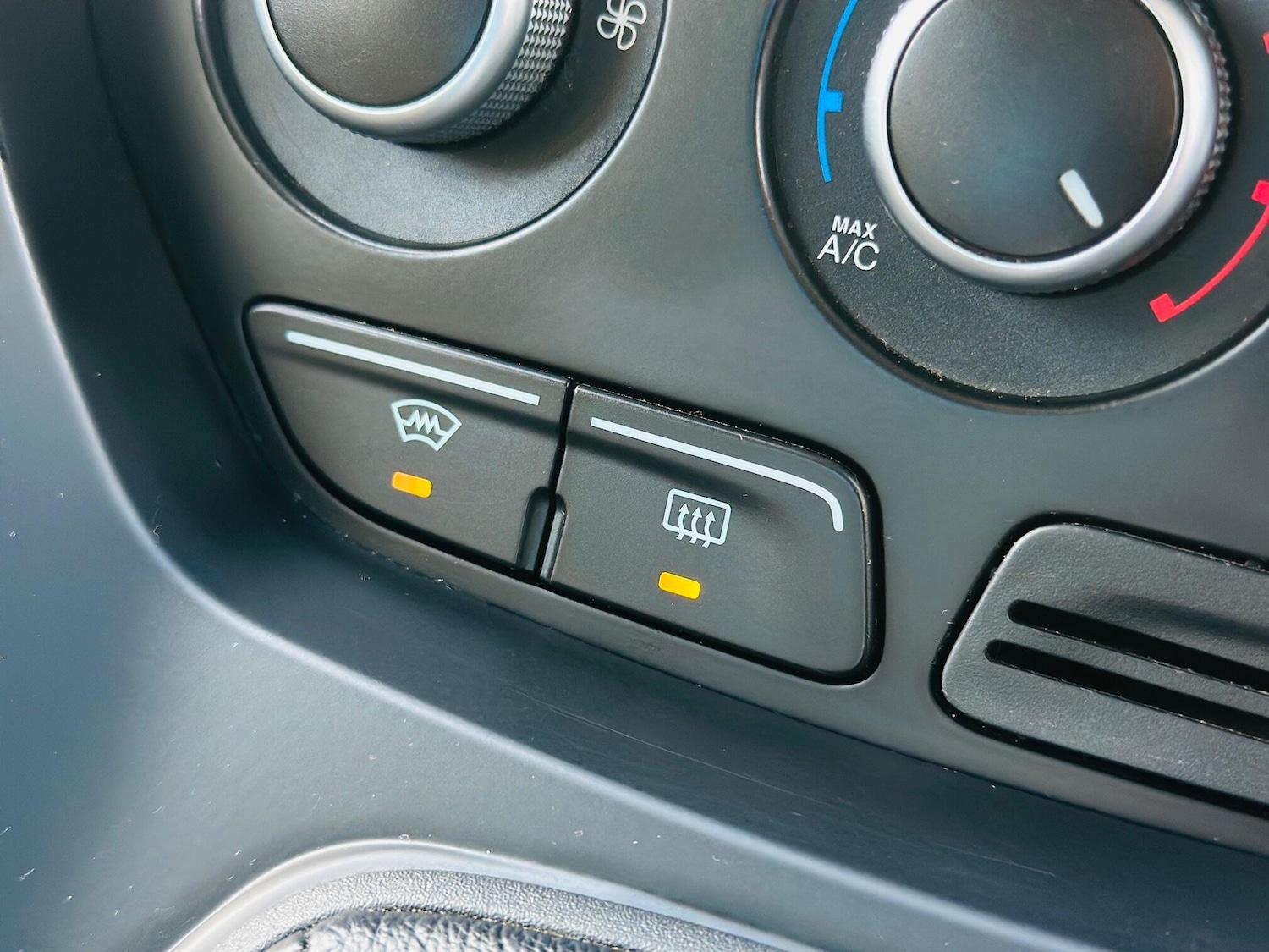 Used Ford Kuga 2013 for sale - 76824105: Photo 30