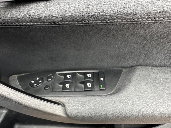 Used BMW X1 2012 for sale - 76200658: Photo 30
