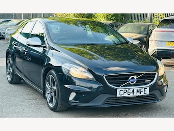 Used Volvo V40 2015 for sale - 79614735: Photo