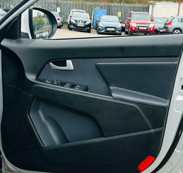 Used Kia Sportage 2011 for sale - 76094259: Photo 33