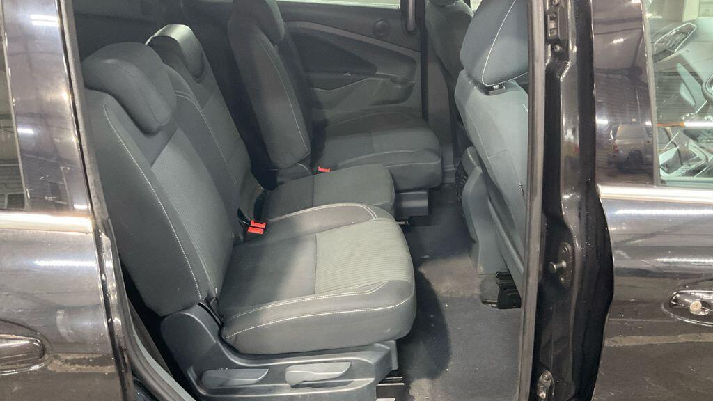 Used Ford Grand C-Max 2014 for sale - 77359136: Photo 11
