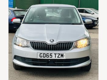 Used Skoda Fabia 2015 for sale - 79614731: Photo