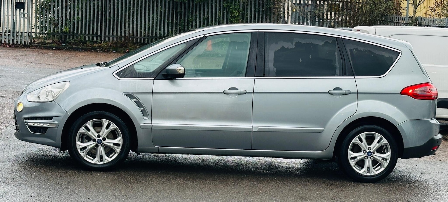 Used Ford S-Max 2012 for sale - 77229895: Photo 16