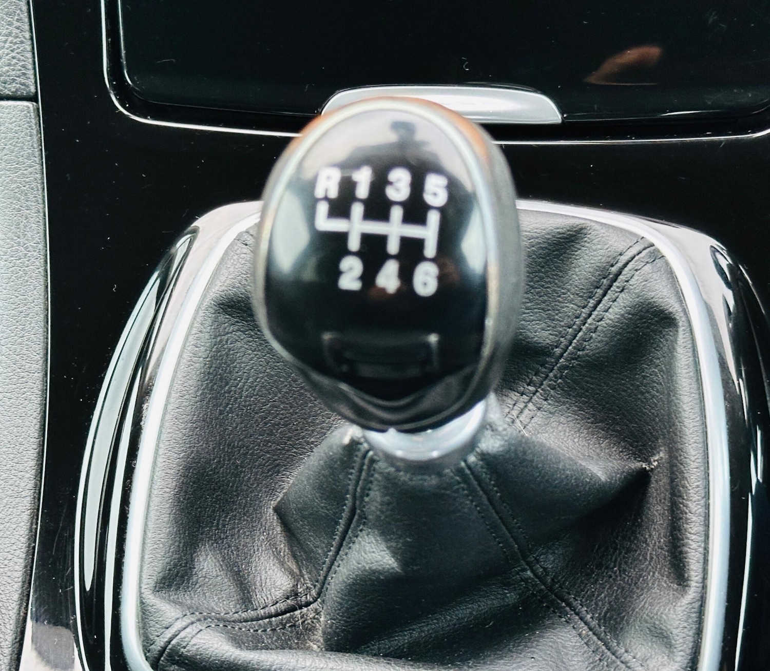 Used Ford S-Max 2012 for sale - 77229895: Photo 27