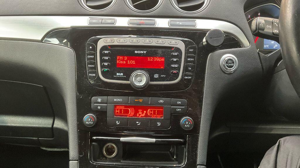 Used Ford S-Max 2012 for sale - 77229895: Photo 3