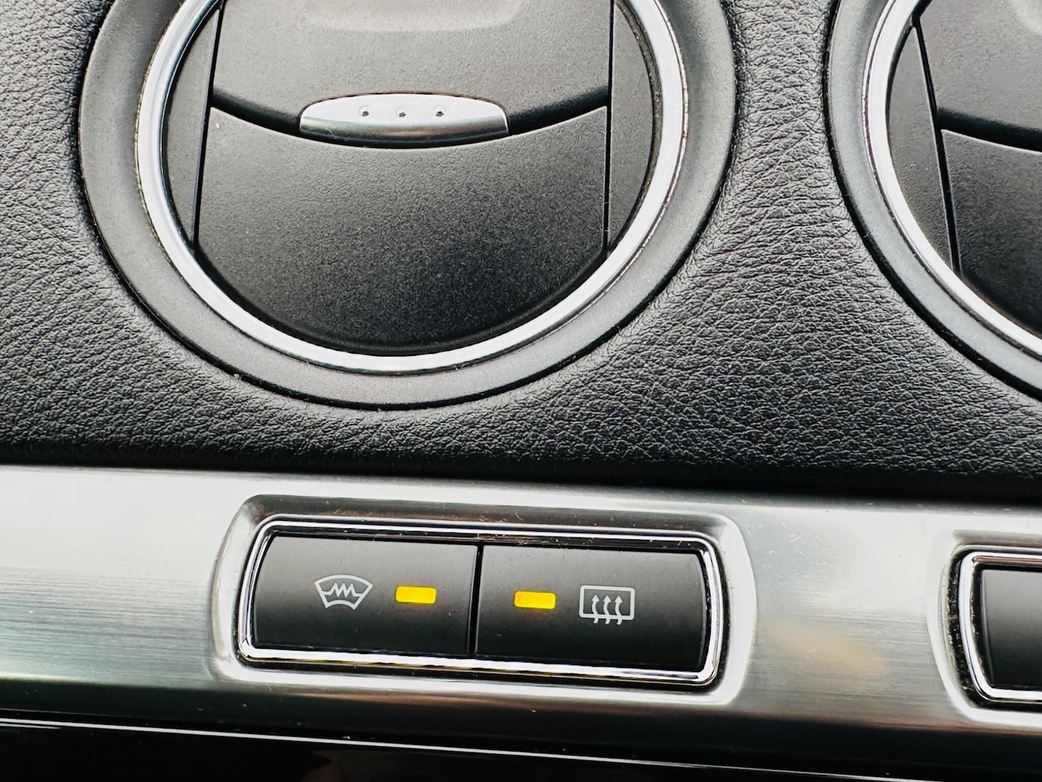 Used Ford S-Max 2012 for sale - 77229895: Photo 41