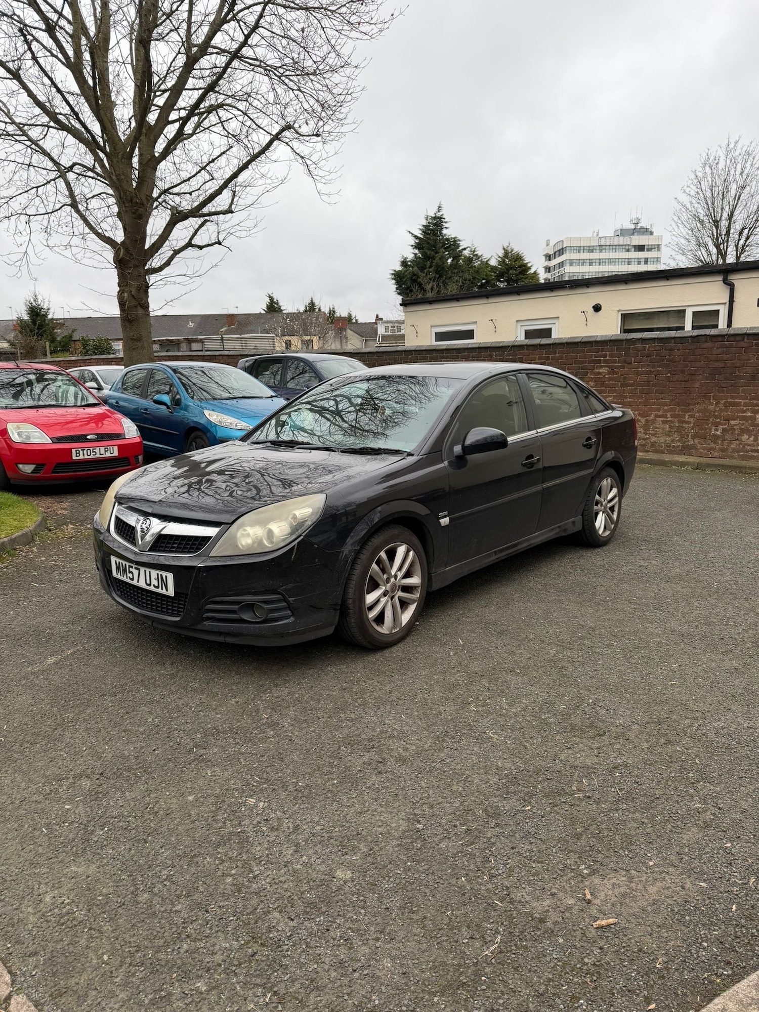 Used Vauxhall Vectra 2008 for sale - 77872961: Photo 2