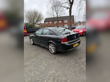 Used Vauxhall Vectra 2008 for sale - 77872961: Photo