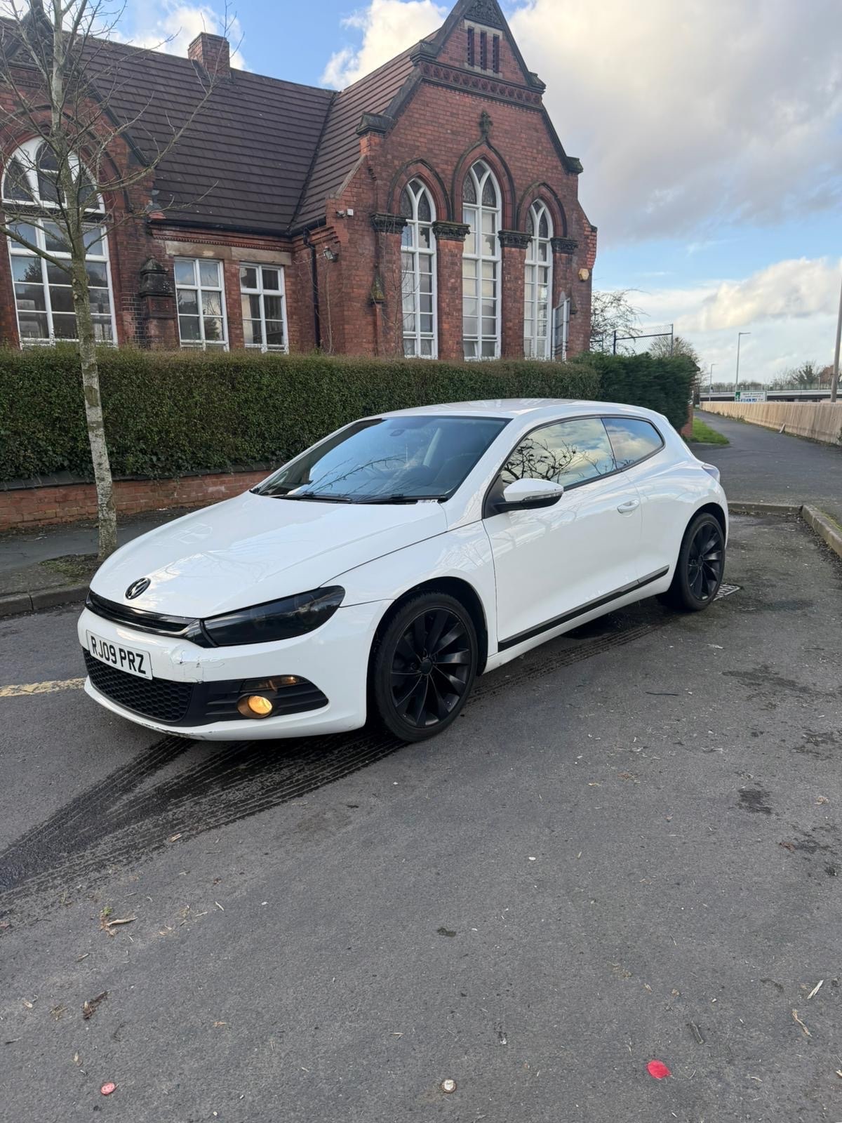 Used Volkswagen Scirocco 2009 for sale - 77663059: Photo 2