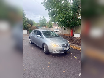 Used Vauxhall Astra 2010 for sale - 79589038: Photo