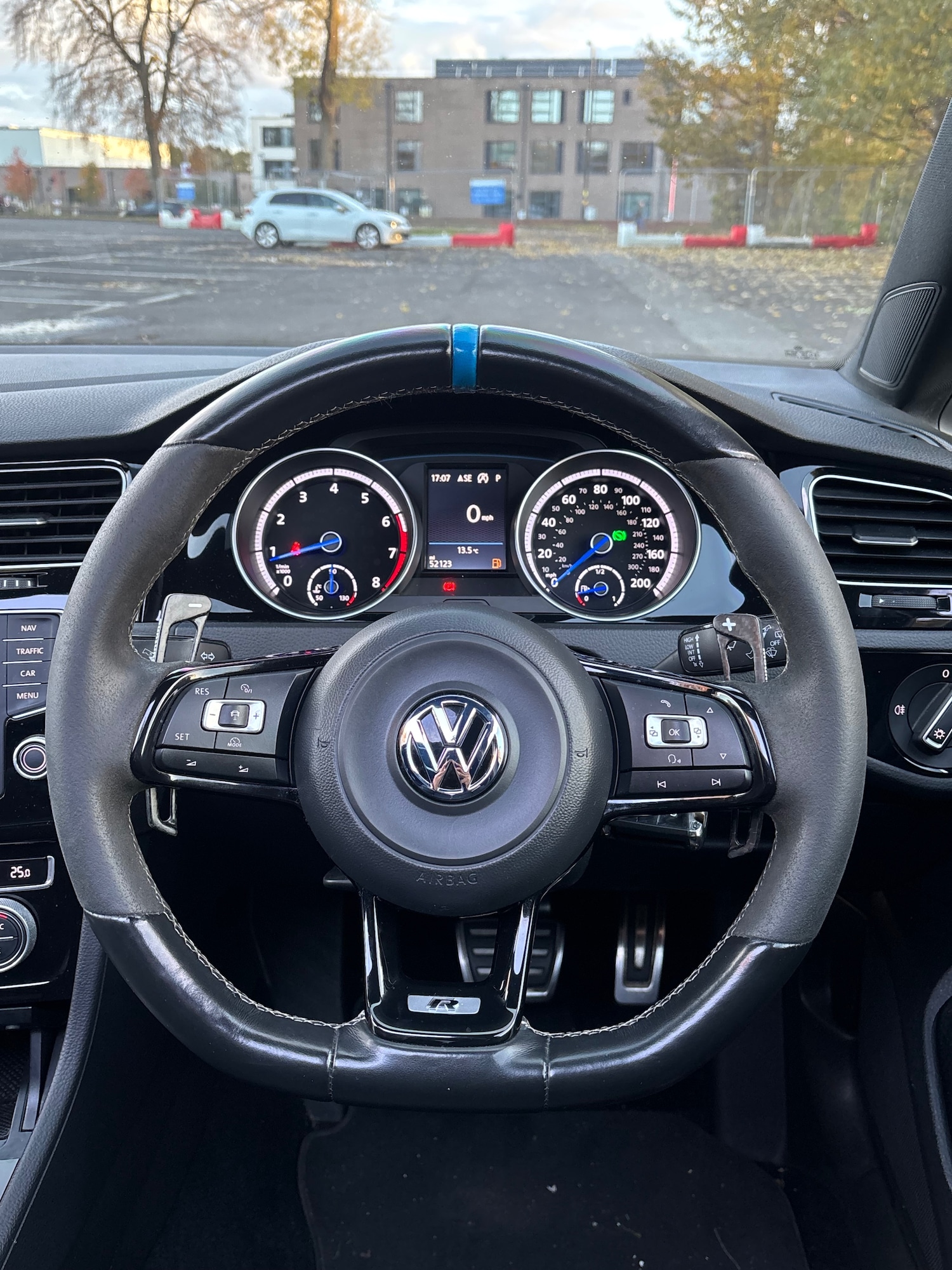 Used Volkswagen Golf 2017 for sale - 77891815: Photo 12