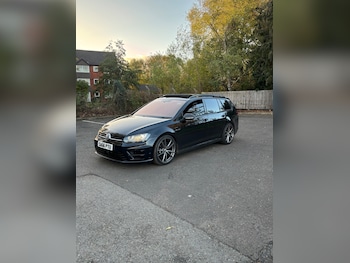 Used Volkswagen Golf 2017 for sale - 77891815: Photo