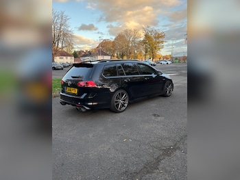 Used Volkswagen Golf 2017 for sale - 77891815: Photo