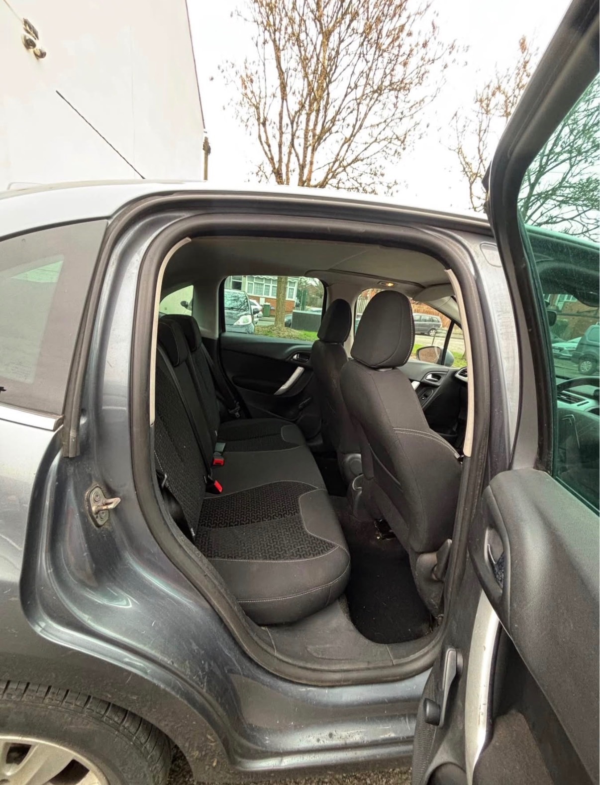 Used Citroen C3 2010 for sale - 77599175: Photo 6