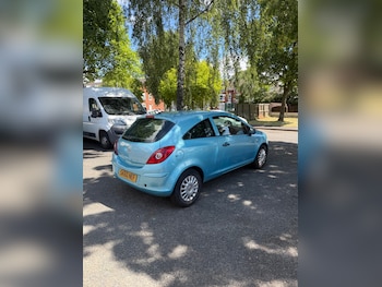 Used Vauxhall Corsa 2010 for sale - 79087800: Photo