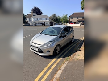 Used Ford Fiesta 2010 for sale - 79164086: Photo