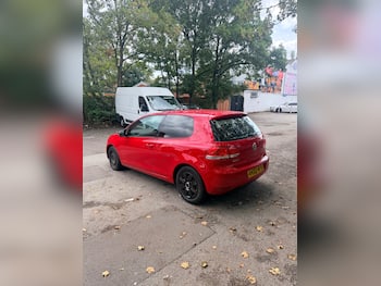 Used Volkswagen Golf 2010 for sale - 79663789: Photo