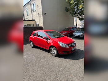 Used Vauxhall Corsa 2009 for sale - 79244215: Photo