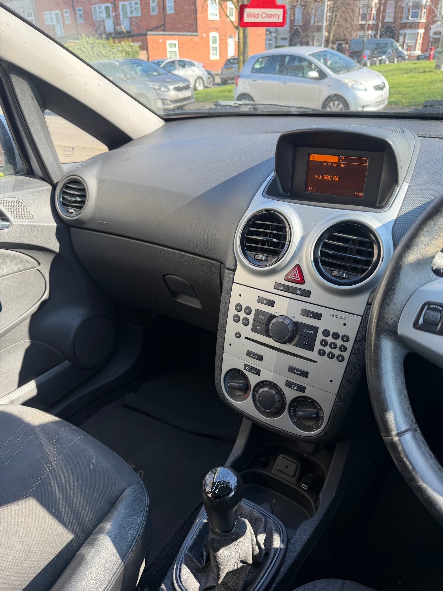 Used Vauxhall Corsa 2012 for sale - 77953571: Photo 8