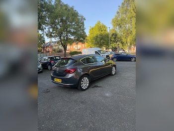 Used Vauxhall Astra 2013 for sale - 79199179: Photo