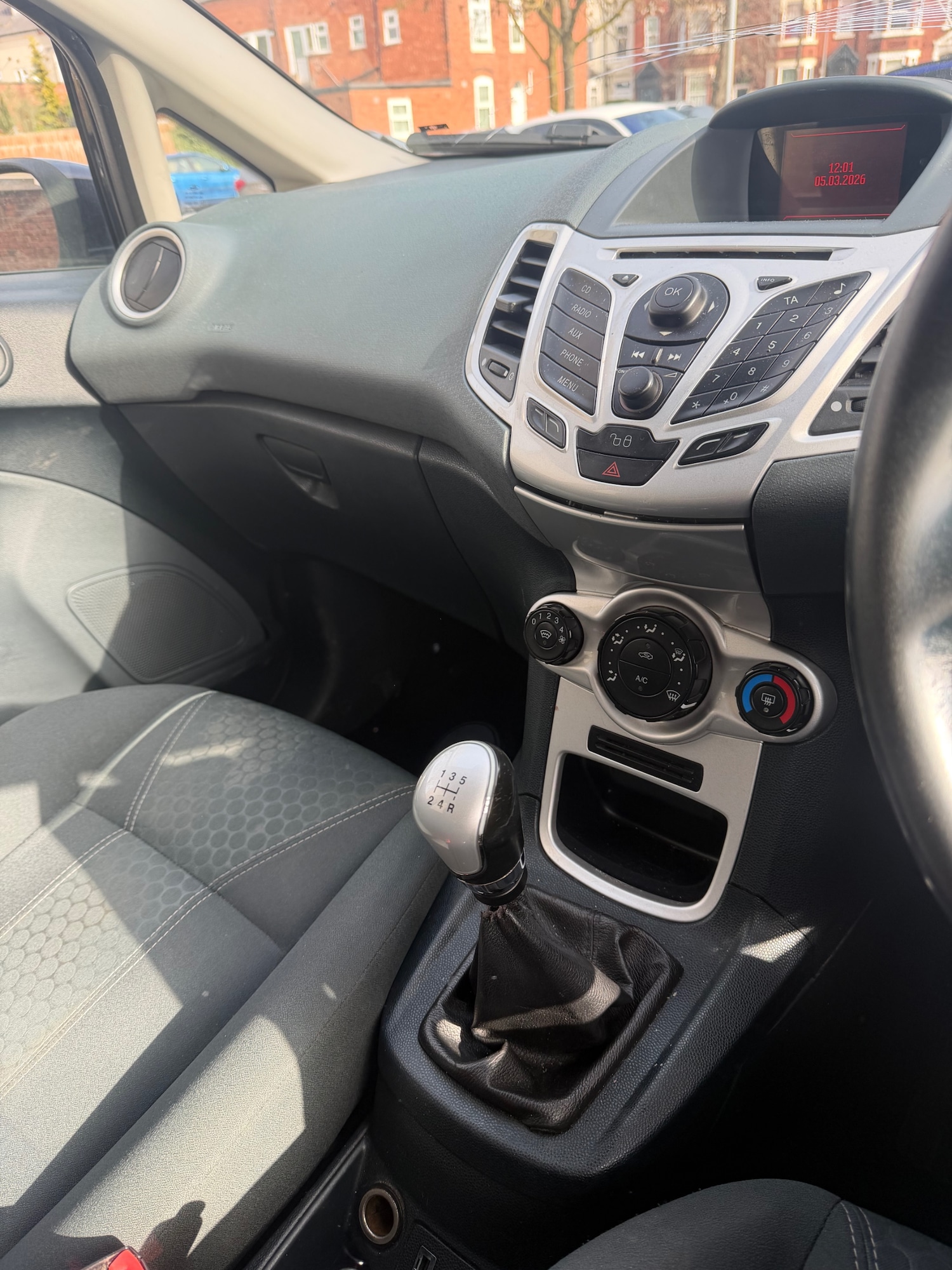 Used Ford Fiesta 2010 for sale - 77818532: Photo 8