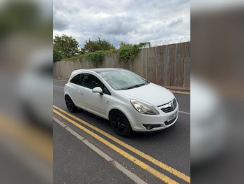 Used Vauxhall Corsa 2010 for sale - 79381827: Photo