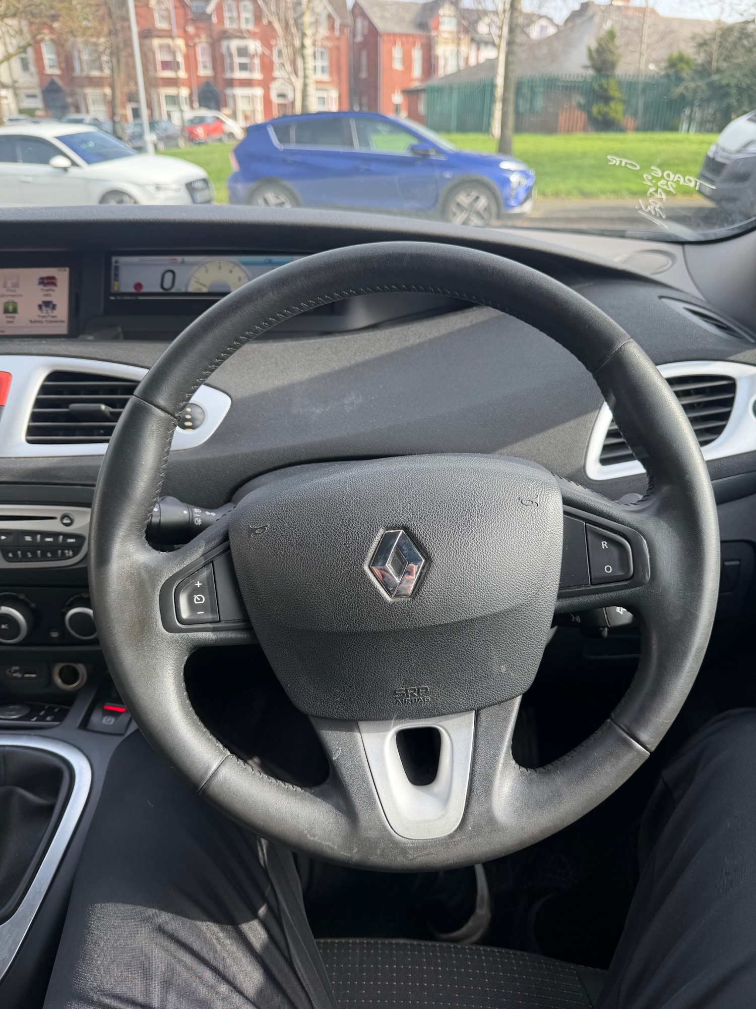 Used Renault Scenic 2010 for sale - 77818666: Photo 10