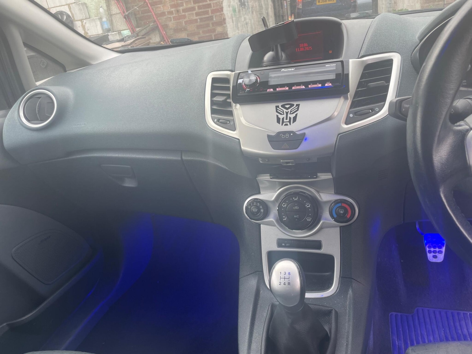 Vehicle 14